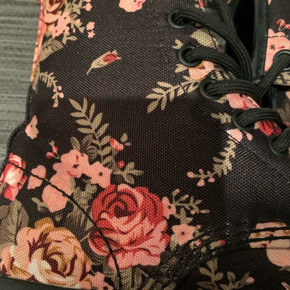 Floral Doc Martens - Picture 8 of 8